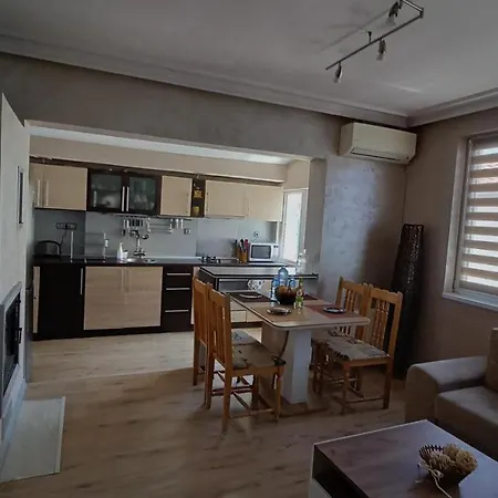 Nikolovi Apartman Pomorie